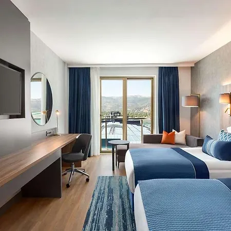 Wyndham *